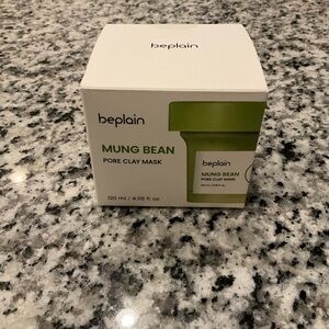 Beplain Mung Bean Pore Clay Mask NWT